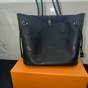 Black Louis Vuitton bag
